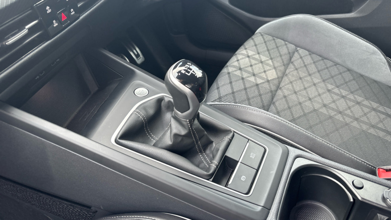 Volkswagen Golf 1.5 TSI 150 R-Line 5dr Petrol Hatchback